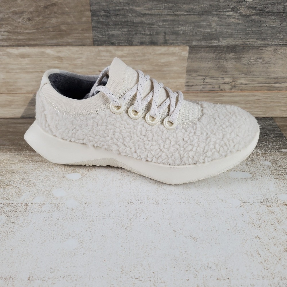 Allbirds Wool Runner Fluffs Womens Shoes Sz 8.5 Natural White Lace Up Sneakers